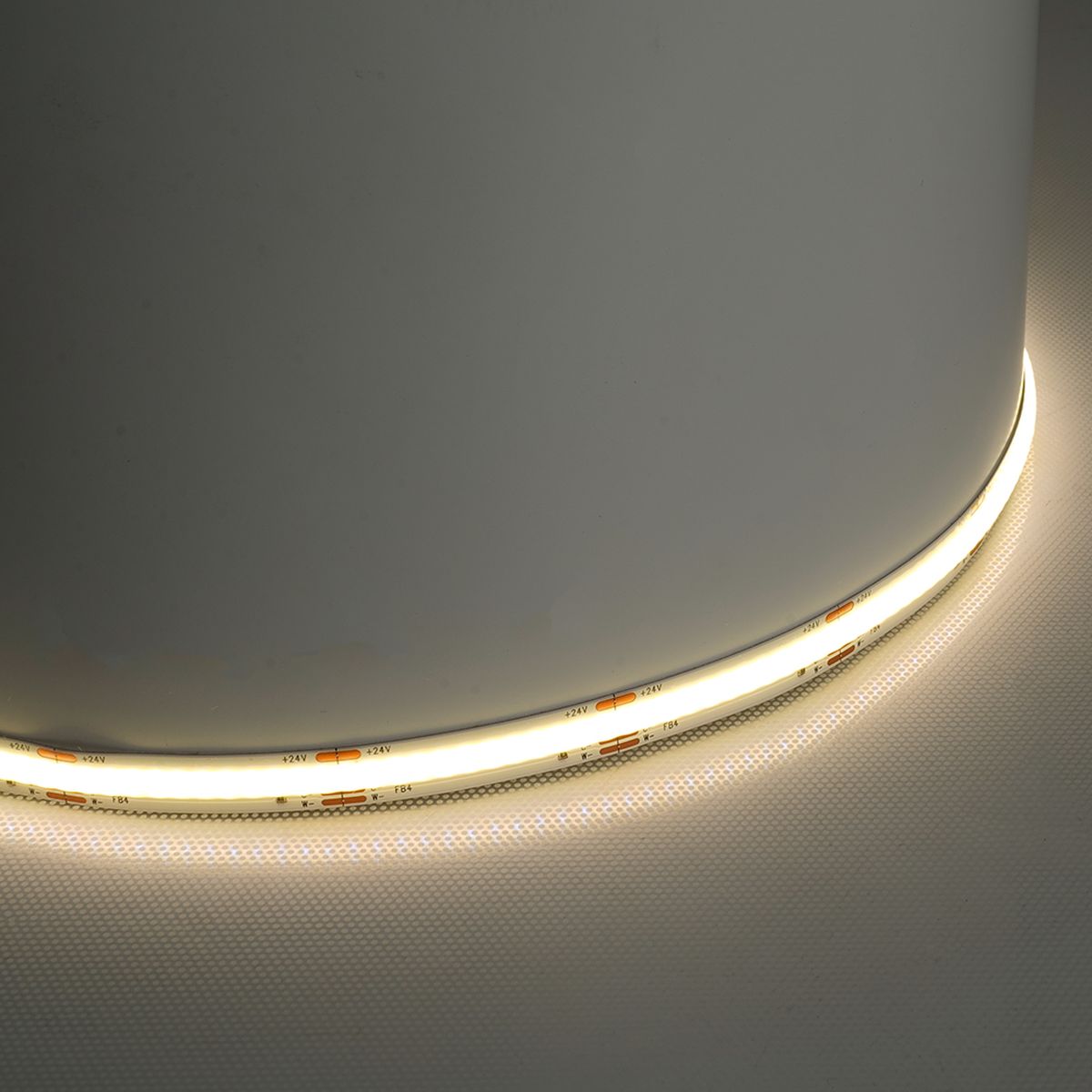 фото светодиодная лента feron ls534 cob cct-mix 14w/m 624led/m 2110smd 2700k-6500к 5m 51976 | 220svet.ru